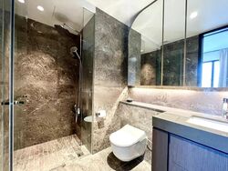 Avenue South Residence (D3), Apartment #458877281